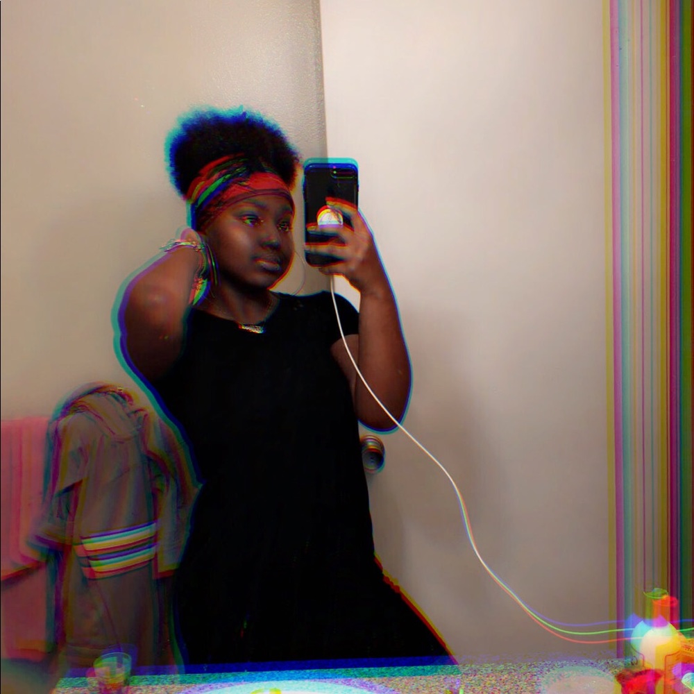 Meet your Posher, Talleea